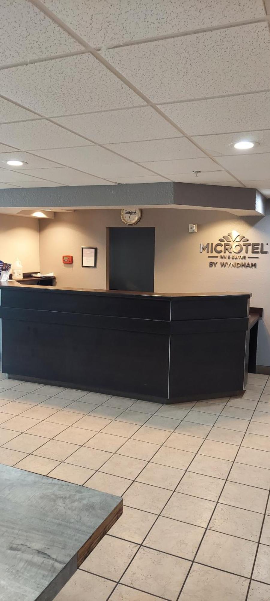 Microtel Inn & Suites By Wyndham Hoover/Birmingham Exterior photo